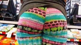 Nice ass in colorful leggings
